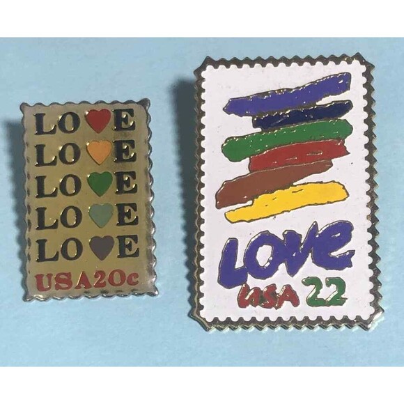 LOVE & HEART💖💖 2 ,USPS L💖VE Pins ,20¢ + 22¢ Stamp pins - Picture 1 of 2